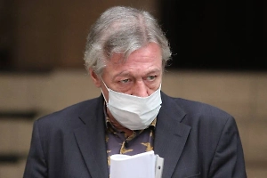 Задыхающийся от проблем с лёгкими Ефремов весь срок курил красные «Мальборо»