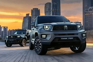 Китайский TANK станет официальным автомобилем ПМЭФ-2025