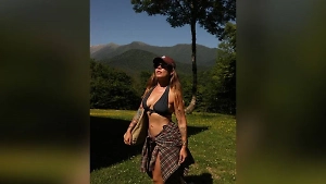 Хирург дала шанс Рите Дакоте, которая месяцами плачет из-за неудачной пластики лица