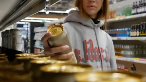 «Нужно изолировать»: В России оценили идею убрать алкоголь с витрин магазинов