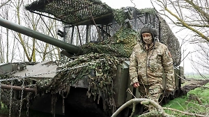 Новости СВО. Армия России вошла в Новосергеевку, ВСУ нарушают перемирие, Зеленский выдвигает условия РФ, 11 мая