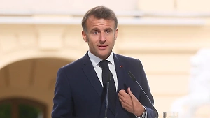 Во Франции обрушились на Макрона из-за агрессии после предложения Путина