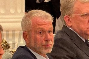 Романа Абрамовича заметили в Кремле накануне переговоров России и Украины