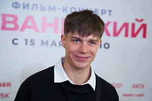 Агент Калюжного рассказал, когда актёр железобетонно решил отслужить в армии