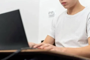 Убивший четырёх друзей в Байкальске подросток занимался борьбой и любил аниме