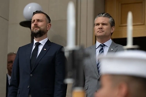 «Они наши враги!» Министр обороны Польши повысил тон на Россию после визита в Пентагон