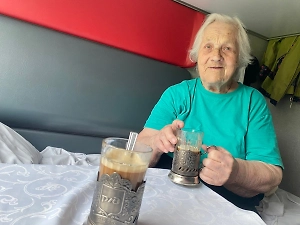 Тревел-блогерша баба Женя рассказала Life.ru, какие слова на встрече с Путиным тронули её до мурашек