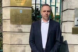 В Госдуме назвали Портнова «тем ещё жуком», который «прищемил хвосты» Порошенко* и Зеленскому