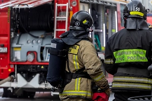 Ёлка, чай вместо шампанского и боевые задачи: Как пожарные встречают Новый год