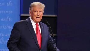 Ближневосточное турне: Трамп хочет представить стратегию США в Саудовской Аравии