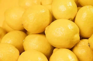 Турецкие поставки лимонов в Россию сократились до минимума с 2020 года
