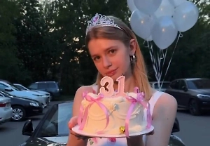 Анастасия Уколова развелась со своей первой любовью в собственный день рождения