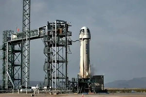 Компания Безоса отправила в космос ещё шестерых туристов