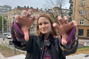 Монеточка* решила окончательно оборвать все свои связи с Россией