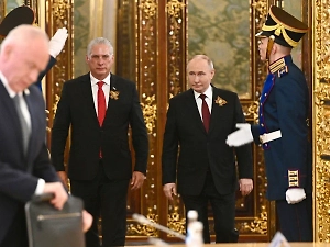 Путин провёл переговоры с президентом Кубы в Кремле