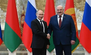 Лукашенко прилетел в Москву на празднование Дня Победы