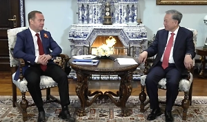 Медведев в Москве встретился с генсеком ЦК Компартии Вьетнама