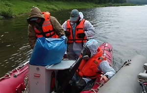 Более 30 км береговой линии Енисея очистили после разлива нефтепродуктов