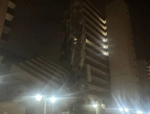 40 взрослых и 20 детей погибли при обрушении многоэтажки в Иране после израильского удара