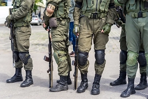 Израиль пытался провернуть диверсию по сценарию ВСУ, пикапы с дронами перехвачены в Иране