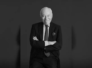 Умер сын основателей косметической компании Estee Lauder Леонард Лаудер