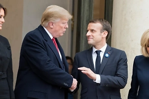 Франция сочла поведение Трампа в отношении Макрона полным унижением