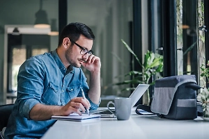 Россиянам напомнили о шестидневной рабочей неделе в конце октября