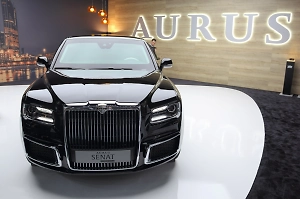 «Авто про комфорт»: Мазепин высказался о перспективах гонок с участием Aurus