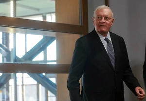 «Путин явно это видит»: Келлог заявил, что НАТО ведёт войну с Россией руками Украины