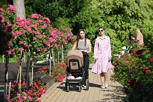 С 1 июля повысят социальные выплаты. Кого ждёт прибавка и сколько она составит