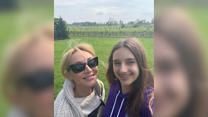 Орбакайте опубликовала фото с дочкой и поразила Пугачёву