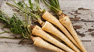 Полезен, но с ограничениями: Life.ru узнал, с чем опасно сочетать хрен