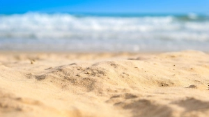 Боролись за жизнь всем пляжем: В Сочи спасли туриста после остановки сердца