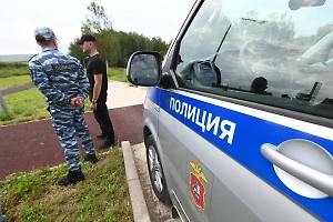 «Это не был просто шлепок»: Москвичка пожаловалась в полицию на извращенца, хватавшего её за мягкое место