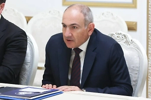 Пашинян хочет предъявить свой пенис главе Армянской церкви