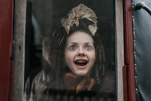 Фильм «Гадкая сестра» довёл зрителей до тошноты — почему боди-хоррор называют обратной стороной сказки