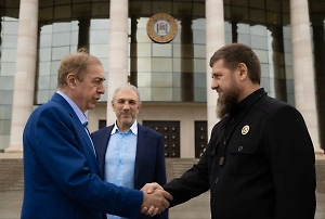 Кадыров присвоил Гуцериеву звание почётного гражданина Чечни