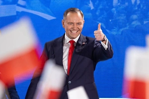 Нарколог оценил зависимость нового президента Польши от снюса