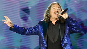 На Урале разгорелся судебный скандал из-за самой популярной песни Игоря Николаева