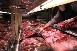 Стало известно, какое мясо в России подорожало за год сильнее всего