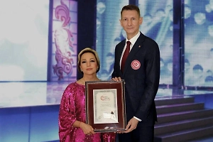 Татьяна Буланова установила песенный рекорд России