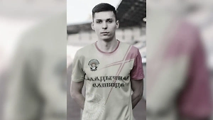 «Не хватает крови»: Врач раскрыл возможную причину смерти 26-летнего футболиста в Подмосковье