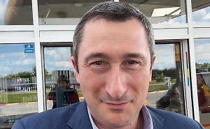 Зеленский хочет избавиться от Министерства национального единства под руководством коррупционера