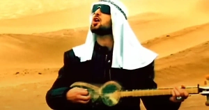 Mr. Credo погряз в долгах перед ГИБДД с 27 неоплаченными штрафами