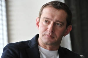 Суд обязал Константина Хабенского погасить долги за коммунальные услуги