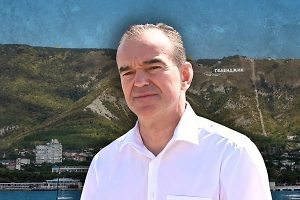 Сезон, в который никто не верил. Вениамин Кондратьев — о том, как Краснодарский край удержал туристов летом 2025 года