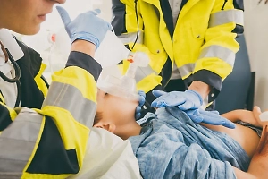 Пожалели усыпить: В Новой Москве собака прокусила шею шестилетнему мальчику