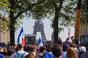 Политолог объяснил, почему во Франции резко вспыхнули протесты
