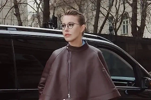 Собчак пожаловалась на «забитый людьми» аэропорт Шереметьево