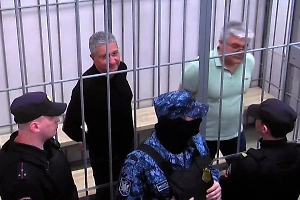 Лишённый свободы на 13 лет Иванов улыбнулся в суде, когда услышал приговор